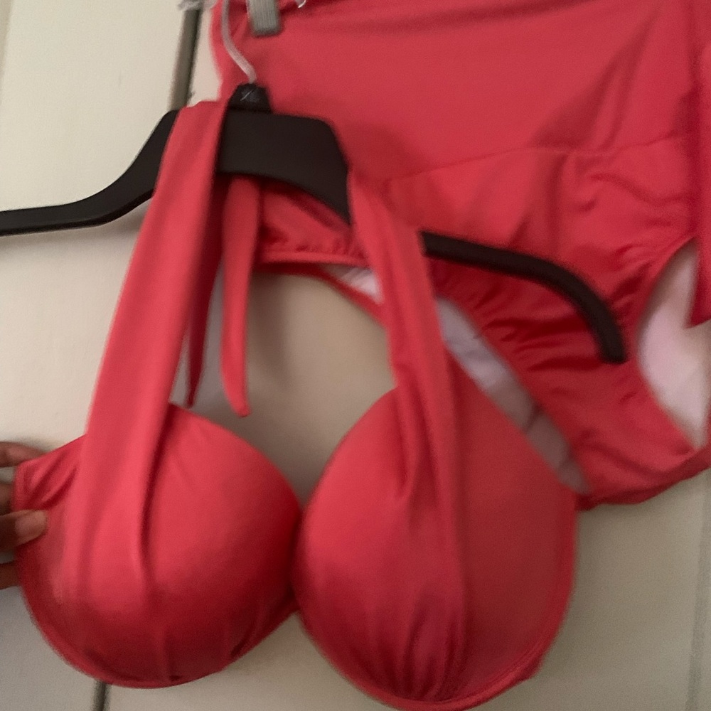 Venus swimsuit bottoms w side bow. Watermelon